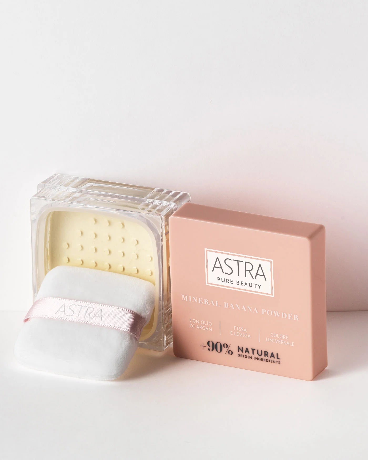 Pure Beauty Mineral Banana Powder Cipria In Polvere | Astra