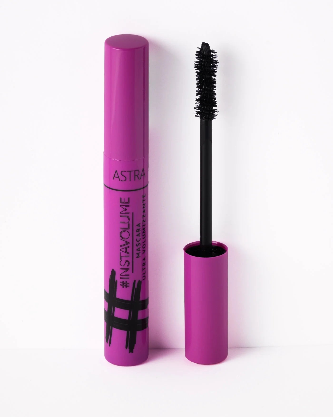 Mascara InstaVolume Ultra Volumizzante | Astra