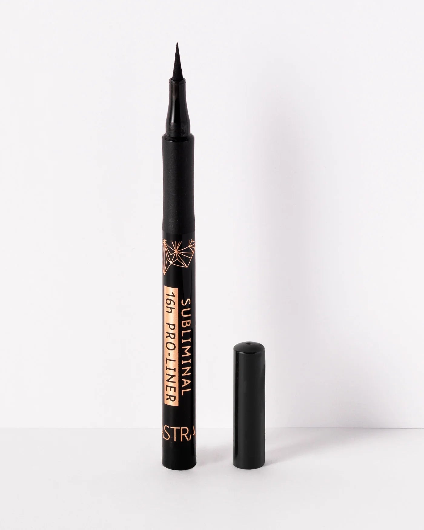 Subliminal 16h Eyeliner Nero Intenso | Astra