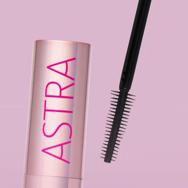 Mascara First Reaction | Astra